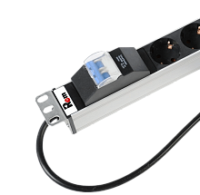 Вертикальный блок розеток Rem-16 с авт. 16А, 10 Schuko, 10 IEC 60320 C19, 16A, алюм.,33-48U,шнур 3 м
