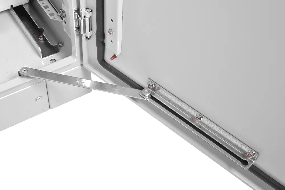 Отдельный электротехнический шкаф IP55 в сборе (В1800×Ш1200×Г400) EME с двумя дверьми, цоколь 100 мм