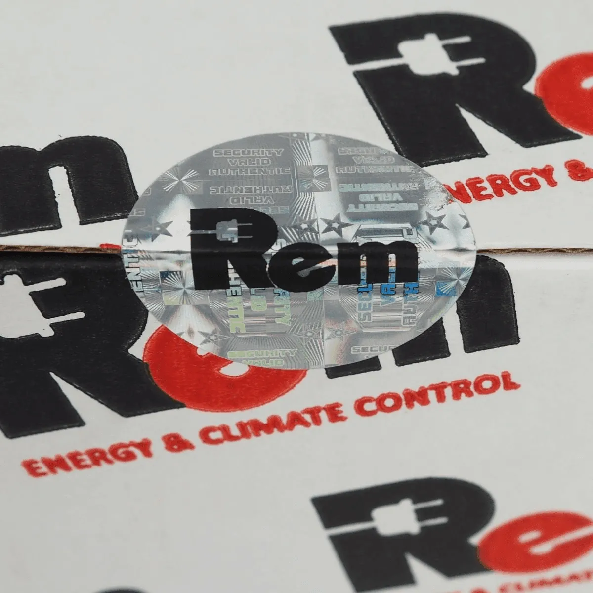 Блок розеток Rem-16 с выкл., 7 Schuko, вход IEC 60320 C20, 16A, алюм., 19"
