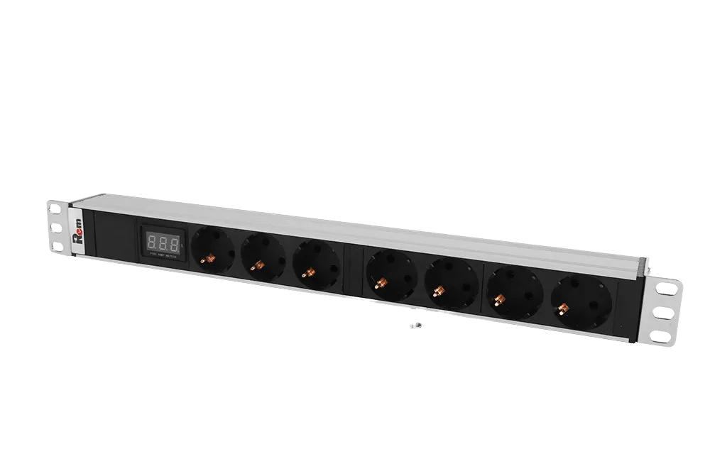 Блок розеток Rem-32 с амп, 7 Schuko, 32А, алюм., 19", колодка