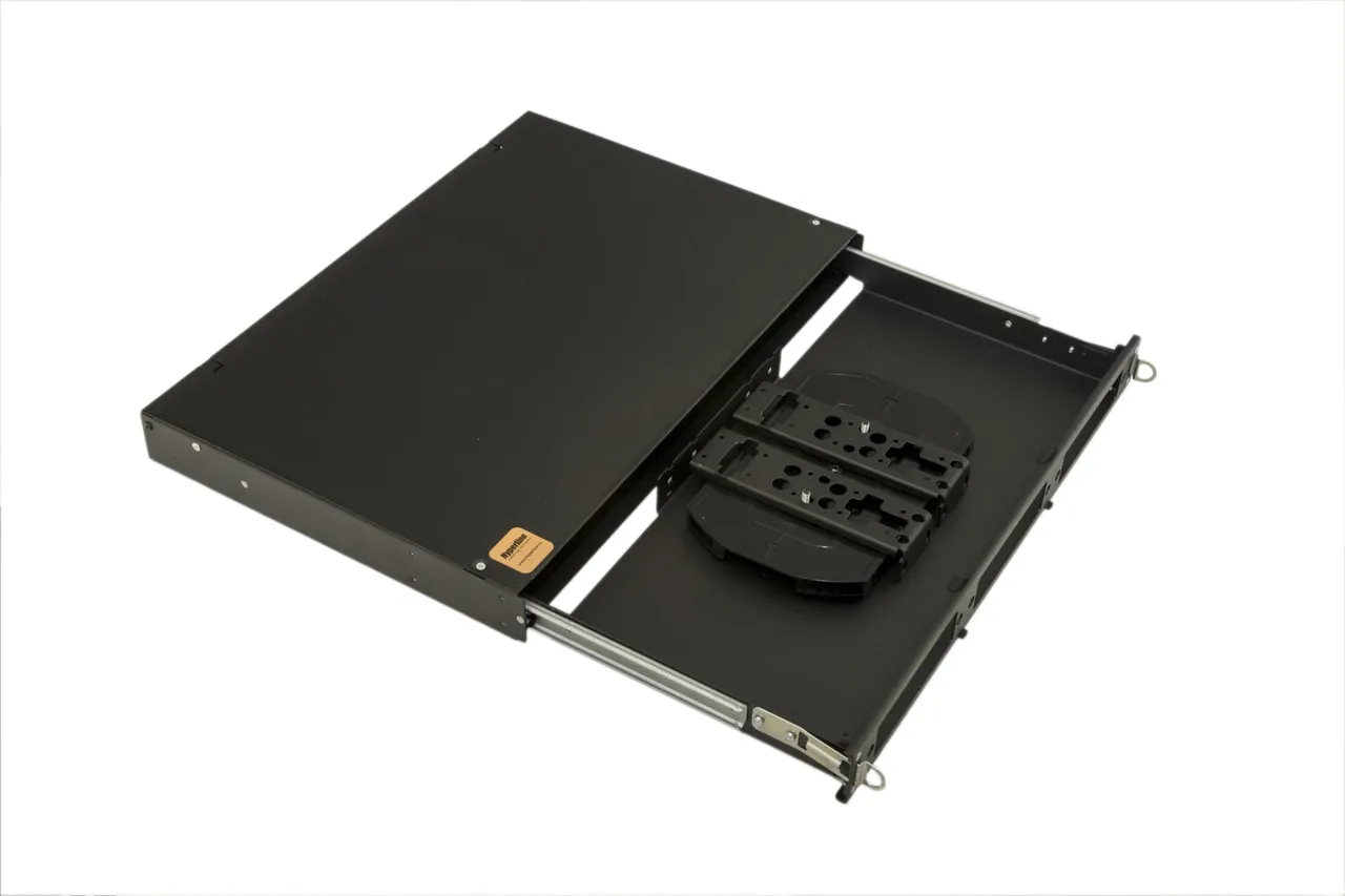 Hyperline FO-19V-1U-3xSLT-W130H30-24UN-BK