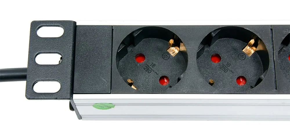 Cabeus PDU-4P-2EU