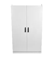 Отдельный электротехнический шкаф IP55 в сборе (В2200×Ш1200×Г600) EME с двумя дверьми, цоколь 100 мм