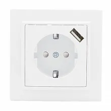 Минск Розетка 1-местная СП с/з 16А белая с защ. штор. с USB 1А EKF